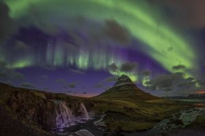 2017 June Competition Senior Division 1st place: Northern Light in Iceland by Lily Kwok